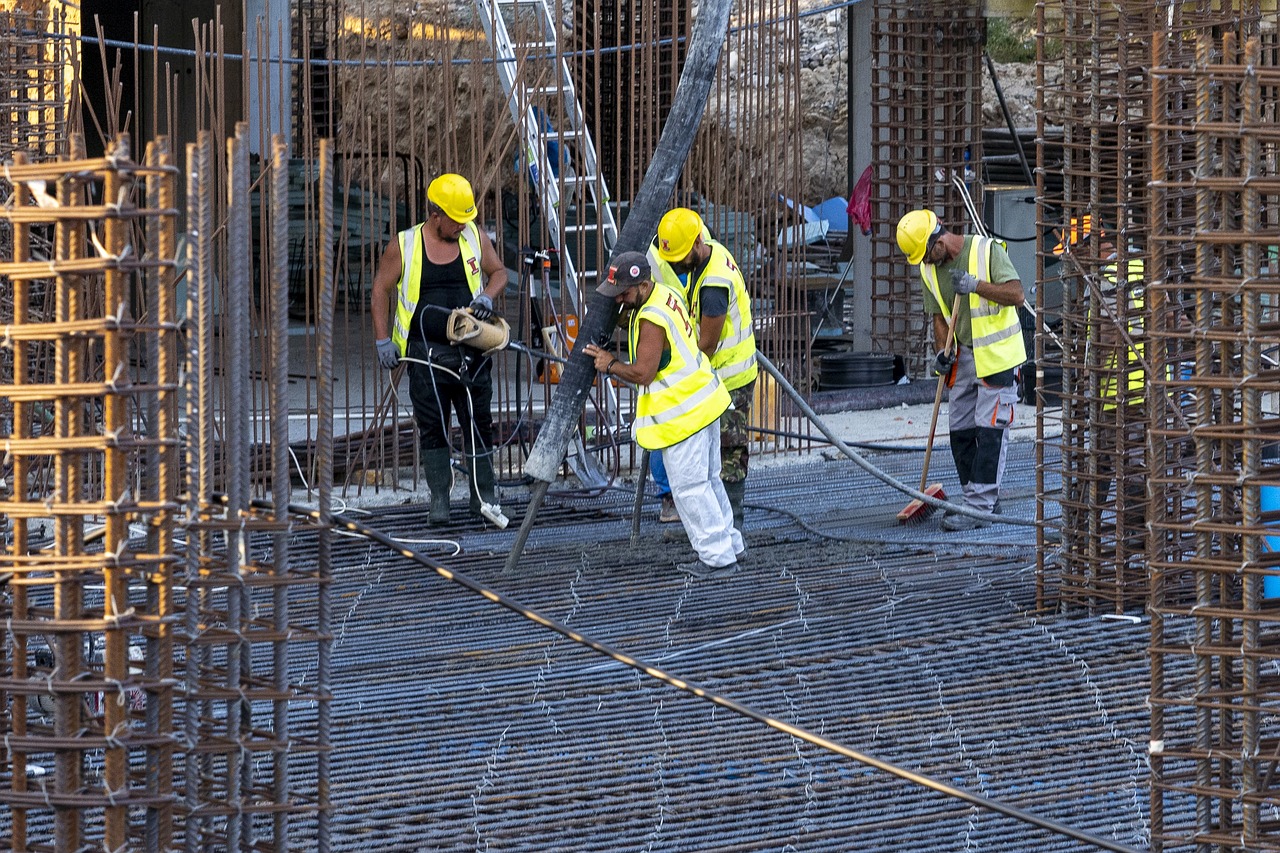 Vendre aux entreprises du bâtiment : comment trouver des chantiers BTP ?